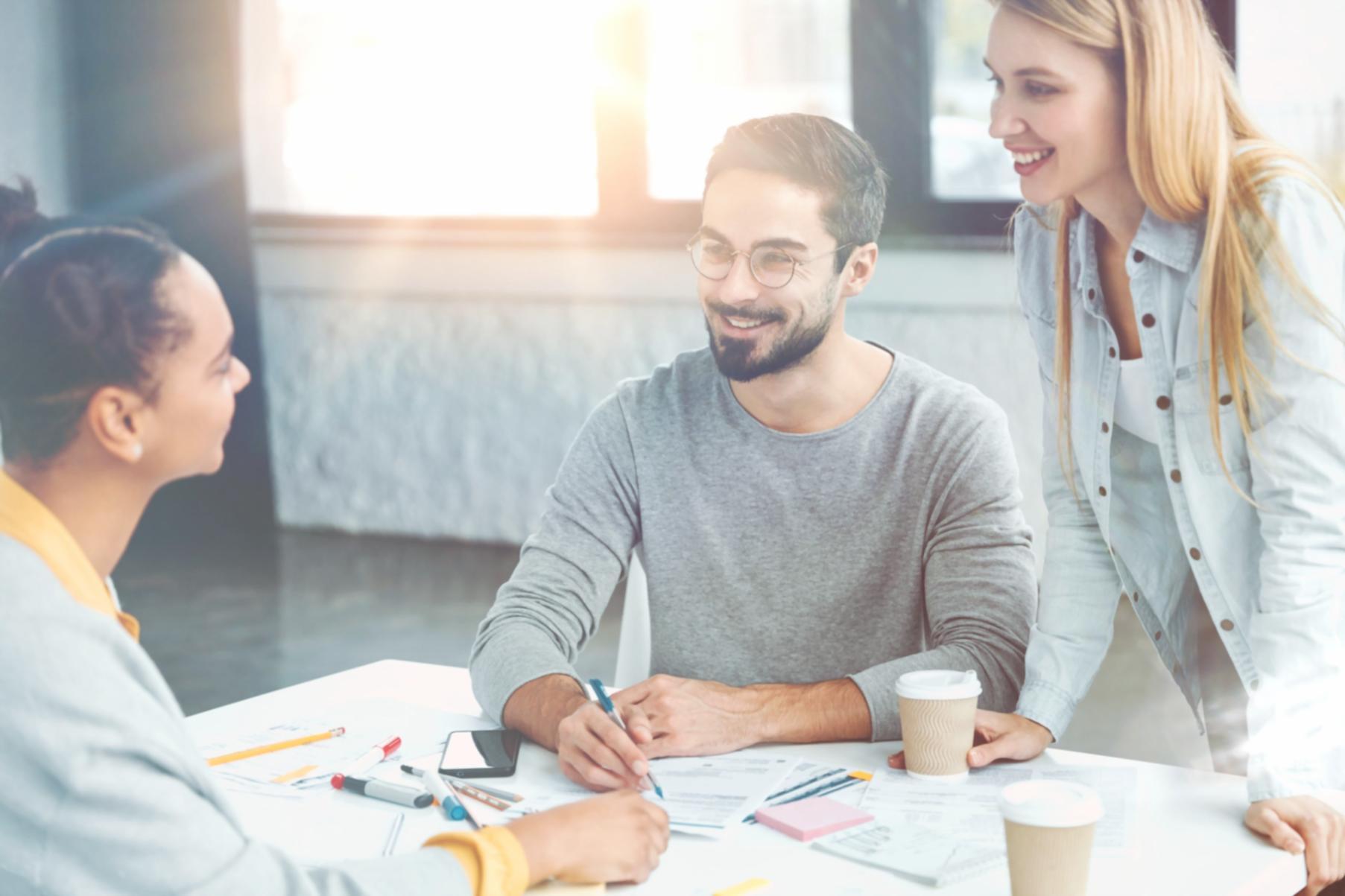 Professional business acquisition advisory environment