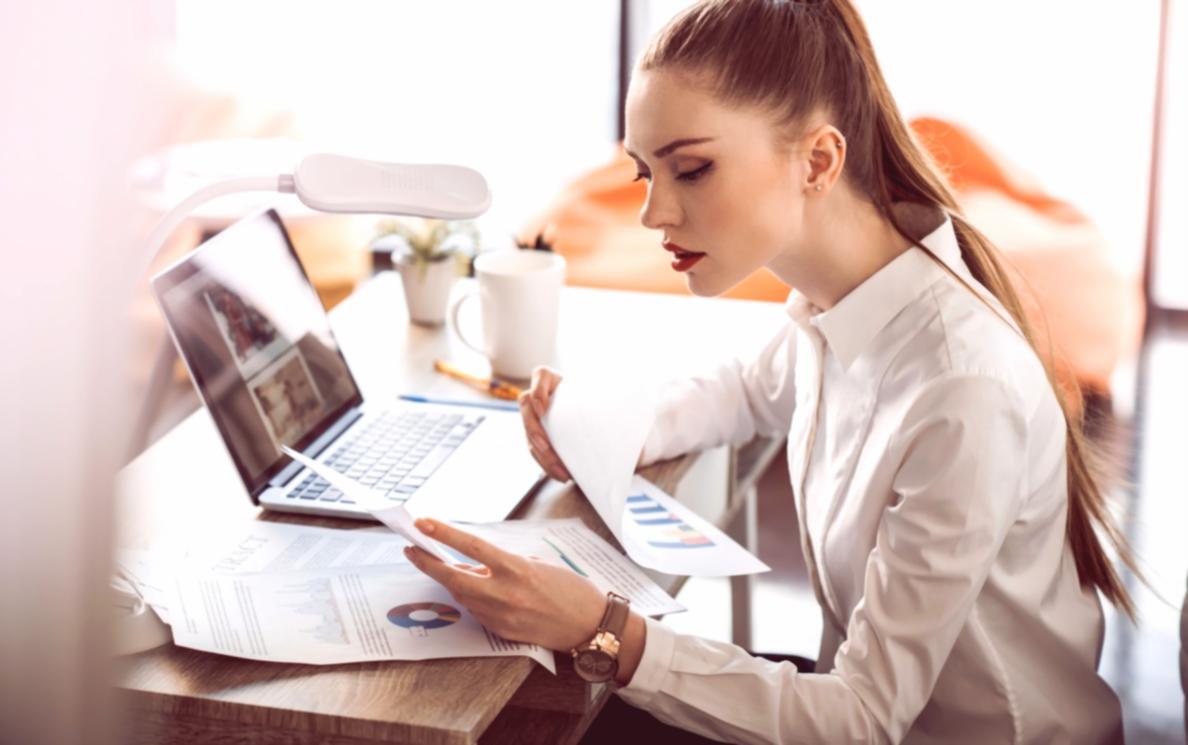 Business acquisition discussion between buyer and seller